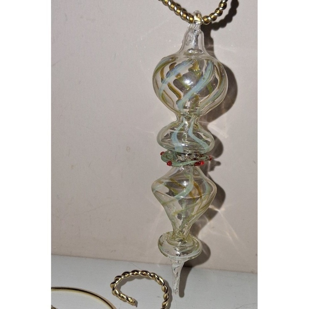 Vintage Hand Blown Art Glass Finial Ornament Suncatcher Clear Swirl 6"